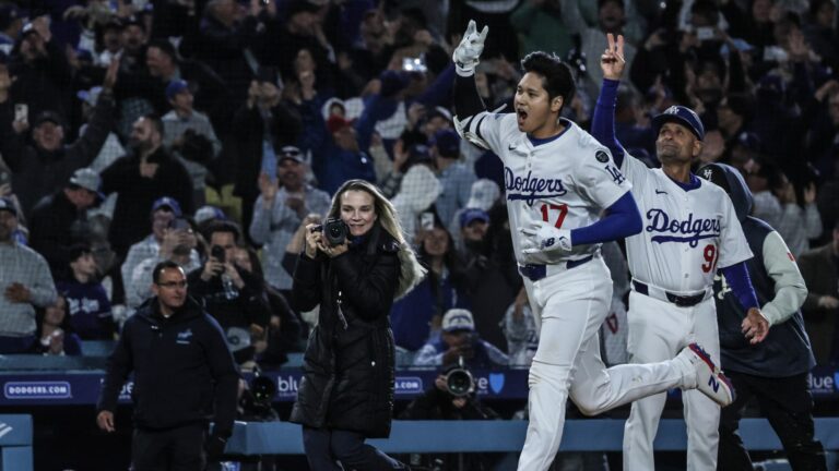 American Asian of Sports Sports in Streaming Nielsen