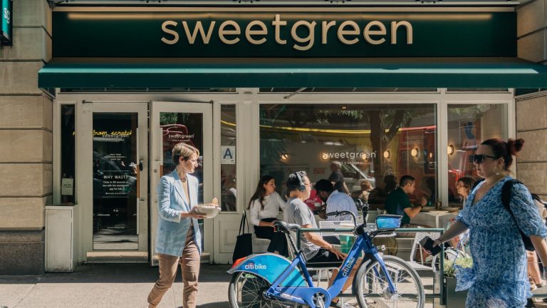 Sweetgreen cuts the prospects for the second time in two quarters