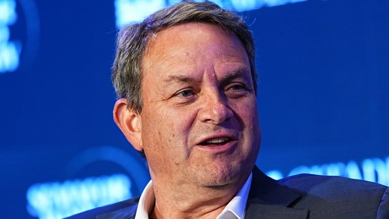 Versant buys golf simulator company Full Swing for $530 million